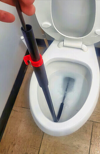 https://blockeddrainsdarch.com.au/uploads/2025/07/blocked-toilet-57058.jpg